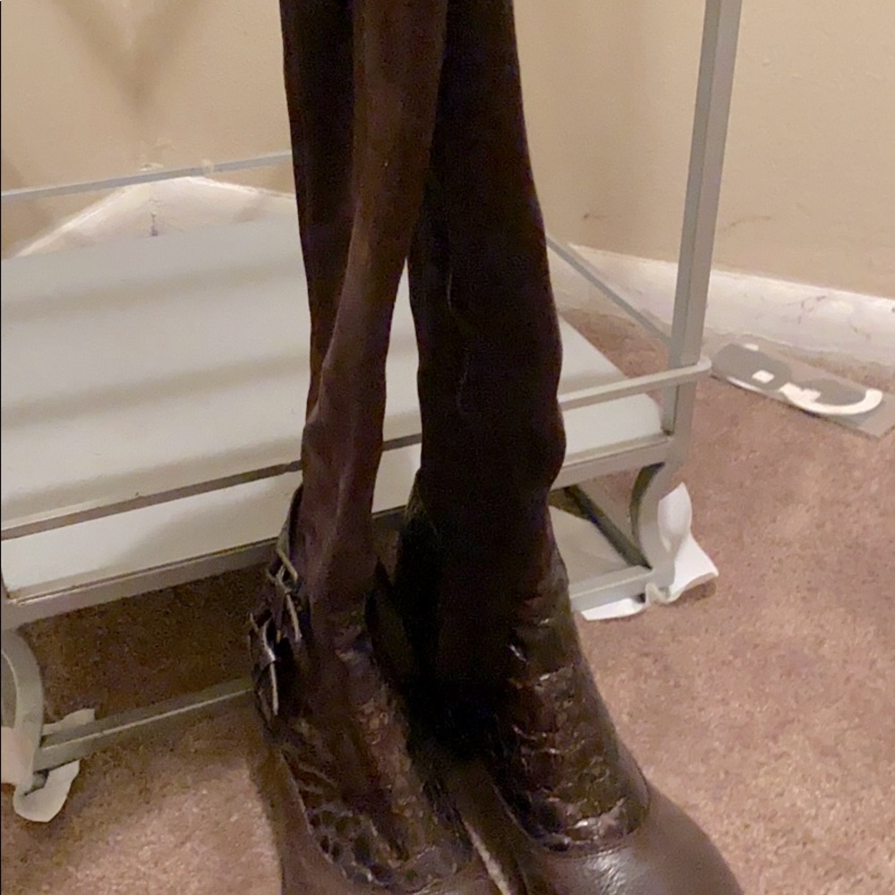 Donald J.Pliner knee boots
